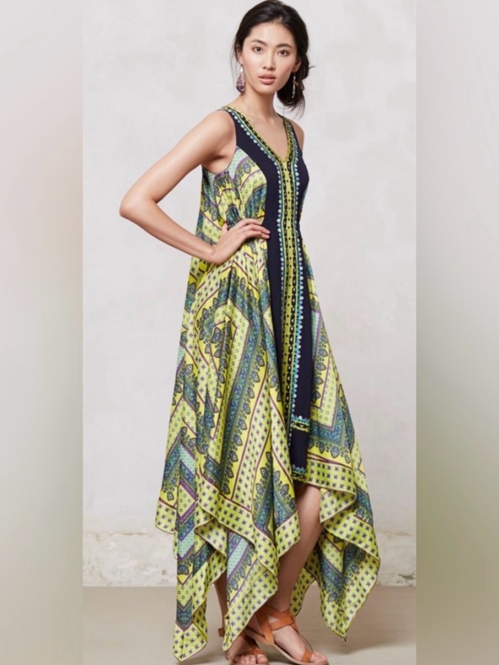 Ranna Gill Anthropologie flowy Asymmetrical Handkerchief-Hem Dress